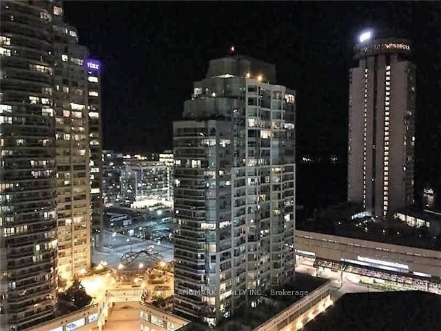 home for lease on 1911-33 Bay Street