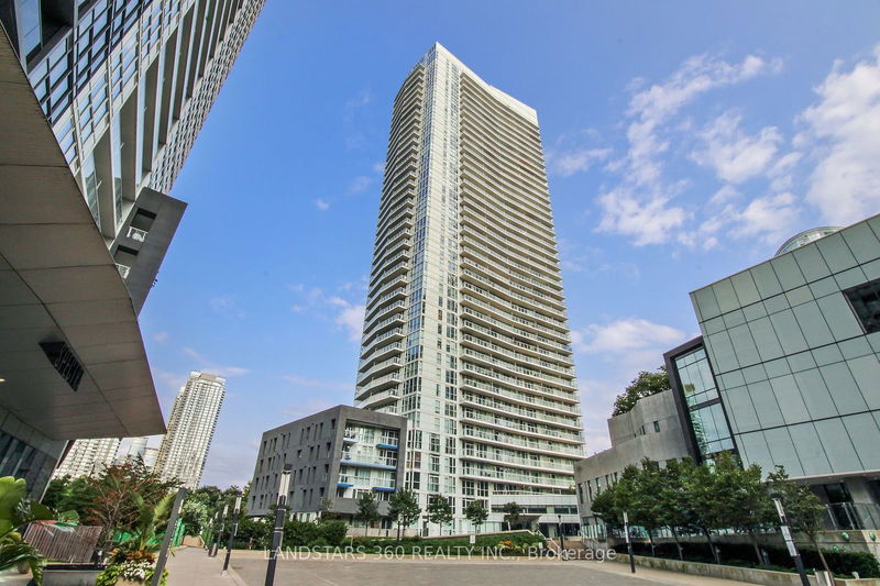 home for sale on 203-75 Queens Wharf Road