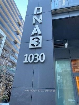 home for lease on 209-1030 King Street W