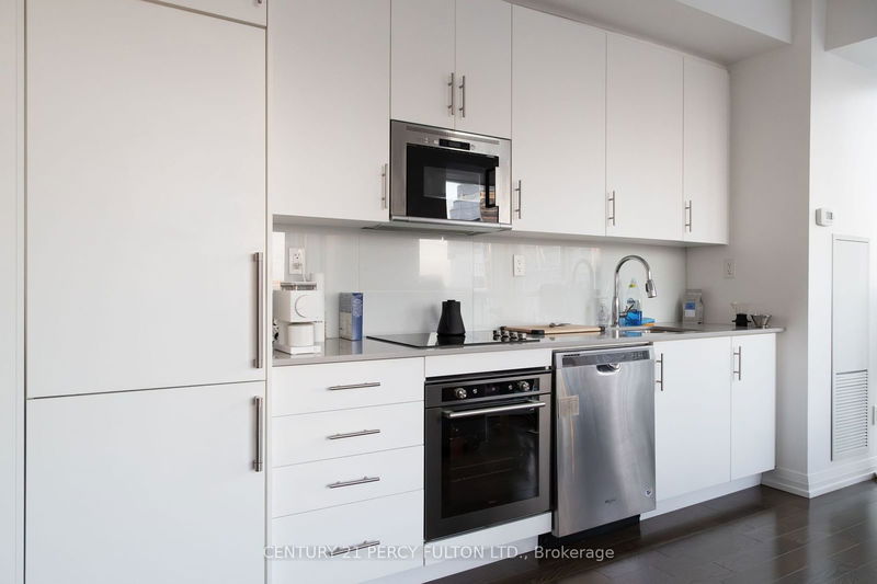 home for lease on 1611-460 Adelaide Street E
