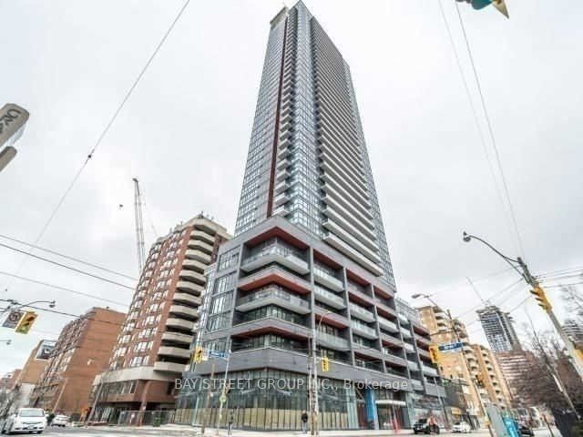 home for lease on 203-159 Dundas Street E