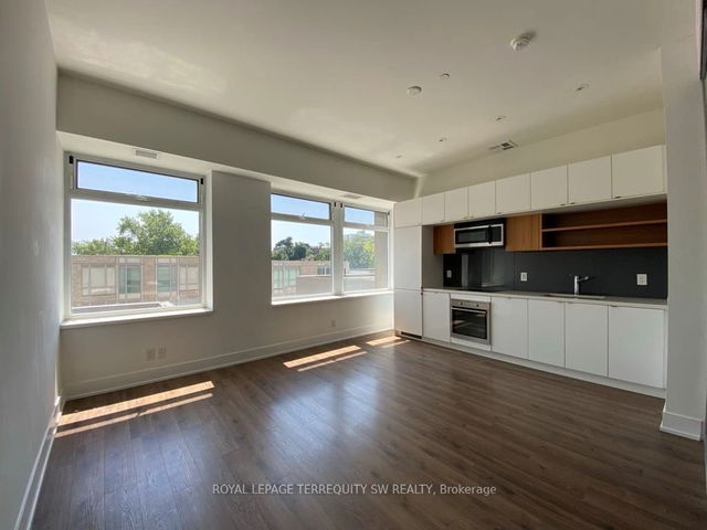 316 - 111 St Clair Avenue