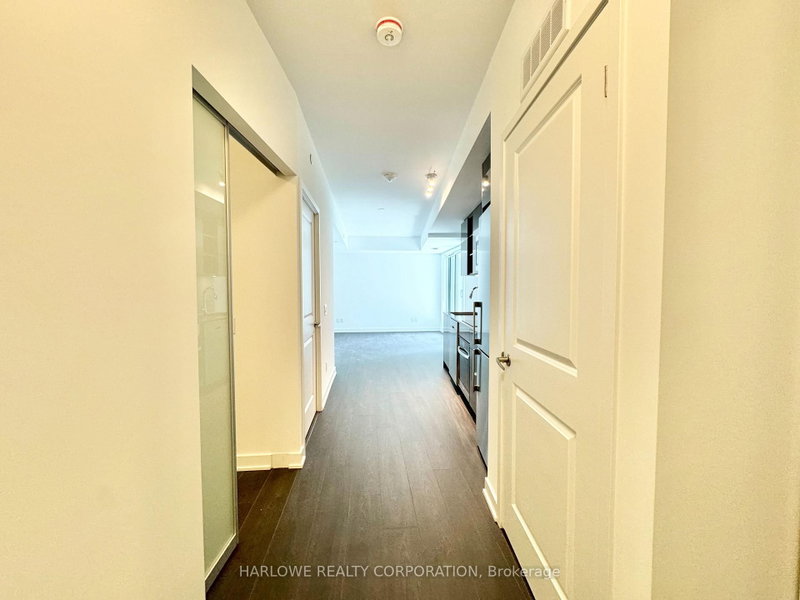 Room1