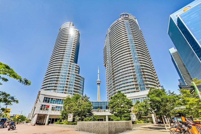 home for lease on 2308-208 Queens Quay W