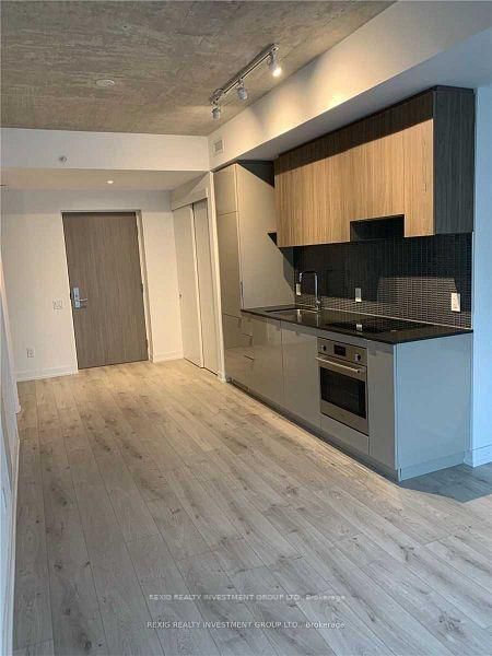 161 Roehampton Avenue, Unit 313 - Photo 2