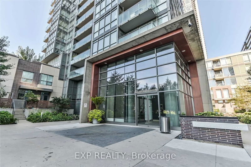home for lease on 4307-15 Fort York Boulevard