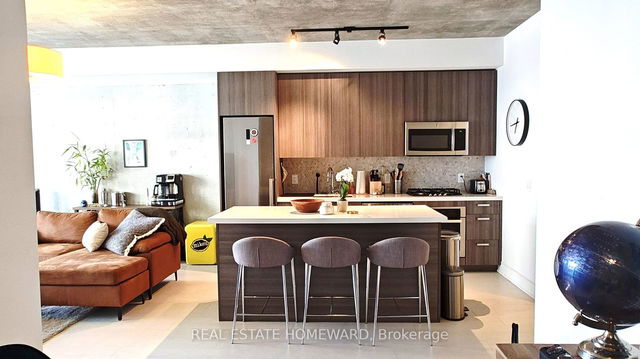 1103 - 608 Richmond Street