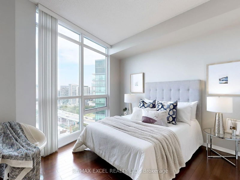  2609 - 219 Fort York Blvd  Toronto, M5V 1B1 | Image 11