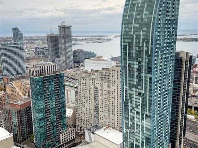 home for lease on 4006-8 The Esplanade