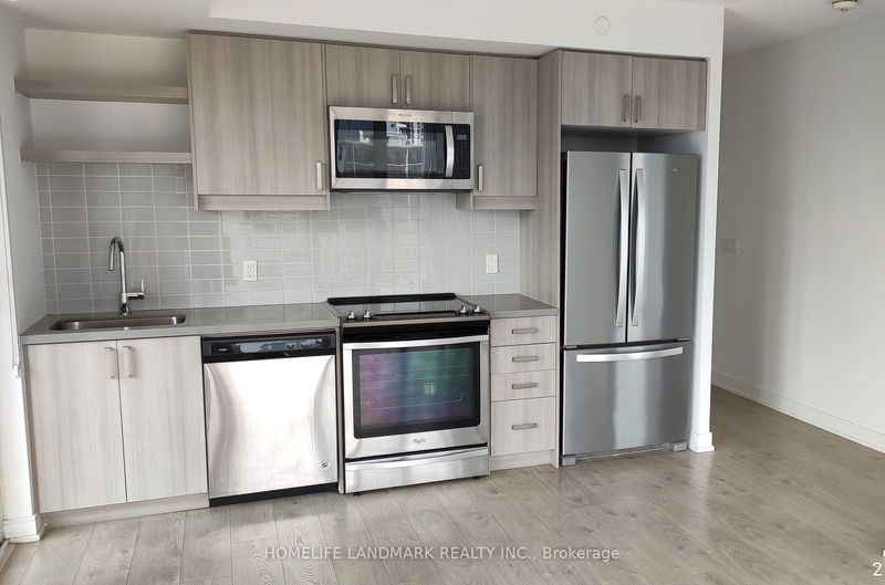 home for lease on 2010-50 Wellesley Street E