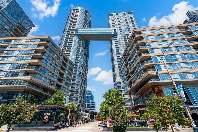home for lease on 2103-21 Iceboat Terrace E