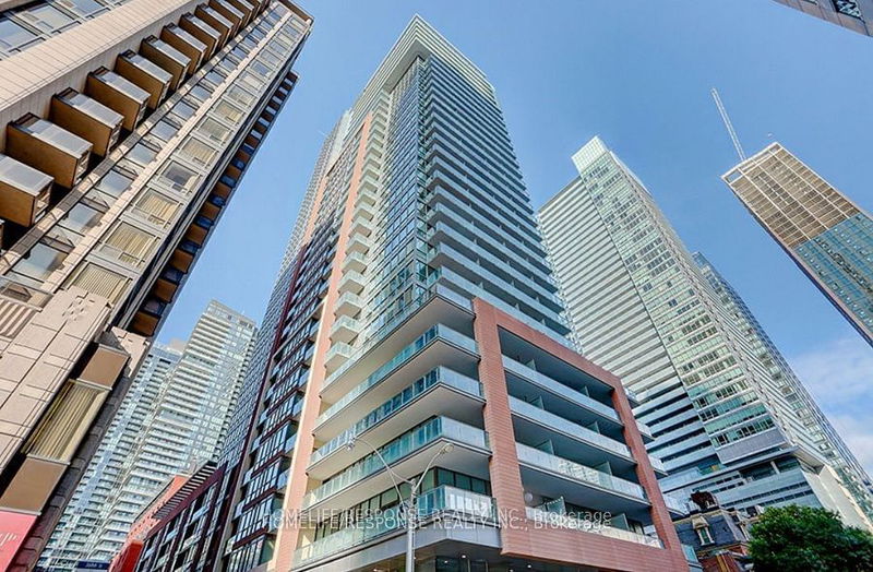 home for lease on 2410-8 Mercer Street