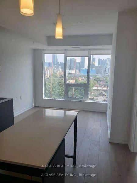 801 - 203 College St, Toronto, M5T 1P9 | Image 3