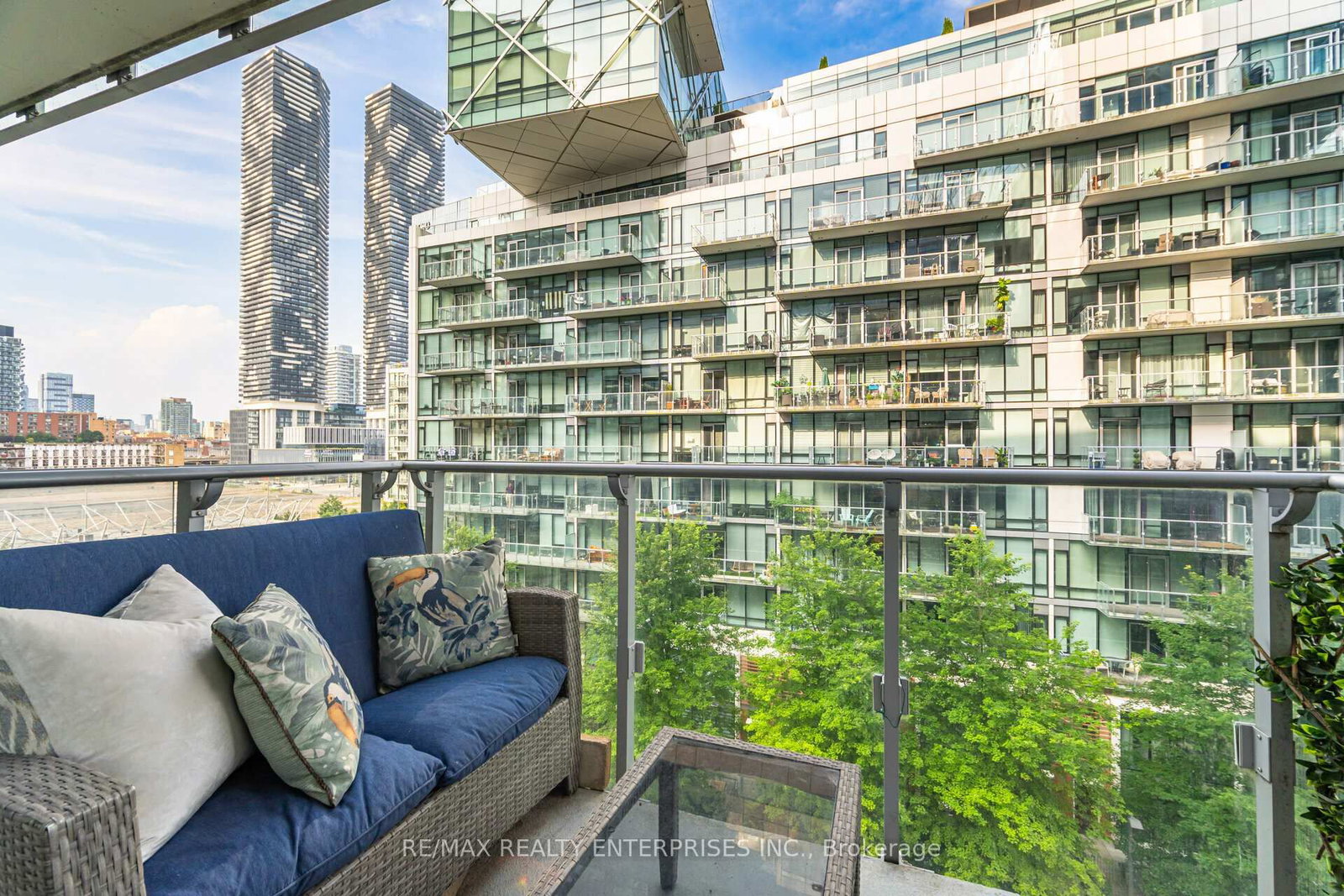 Listing Image 21