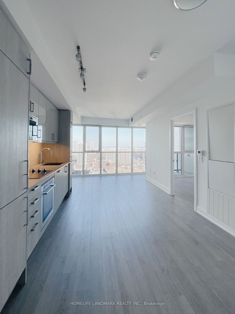 home for lease on 1911-77 Mutual Street