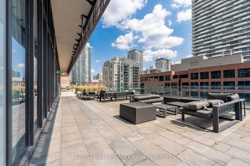  2106 - 8 Eglinton Ave E Toronto, M4P 0C1 | Image 20