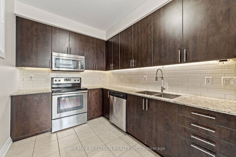  68 - 27 Eldora Ave  Toronto, M2M 0B5 | Image 14