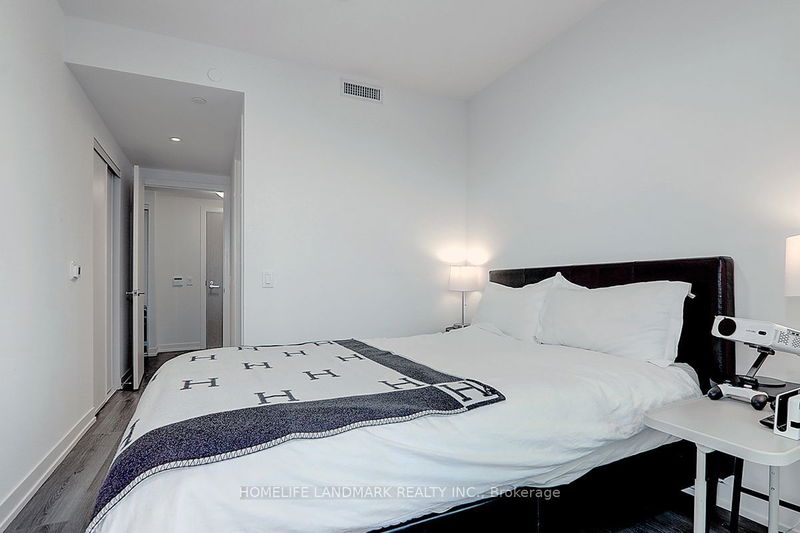  3307 - 138 Downes St  Toronto, M5E 0E4 | Image 11