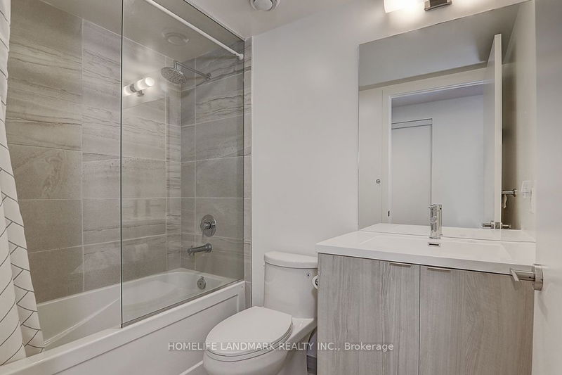  3307 - 138 Downes St  Toronto, M5E 0E4 | Image 12