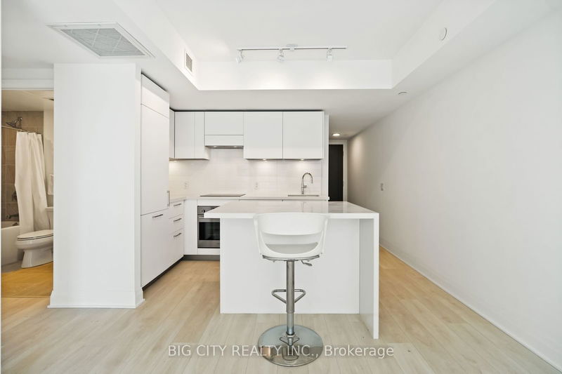home for lease on 427-33 Frederick Todd Way