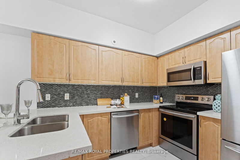  119 - 1496 Victoria Park Ave  Toronto, M4A 2M6 | Image 15