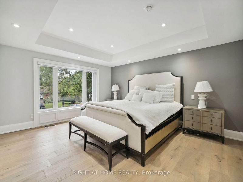 296 Betty Ann Dr  Toronto, M2R 1B1 | Image 18