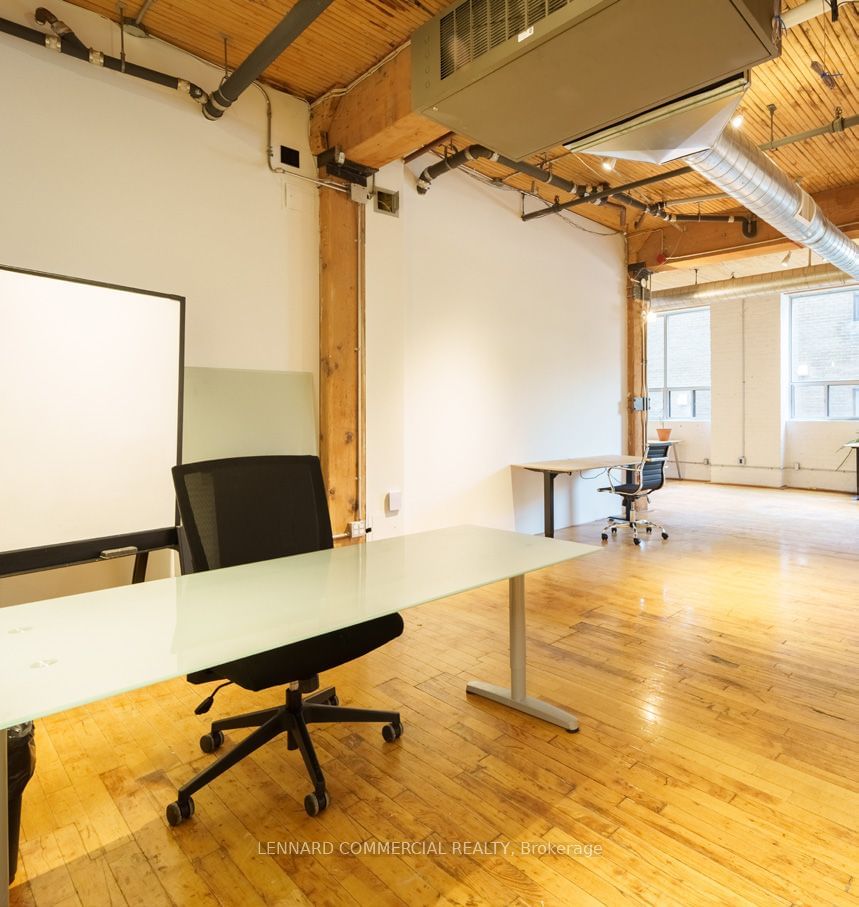 Office leased at 110-192 Spadina Avenue, Toronto, Kensington-Chinatown, M5T 2G7 - MLS: C9240289