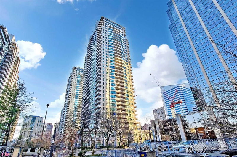 home for lease on 107-23 Hollywood Avenue