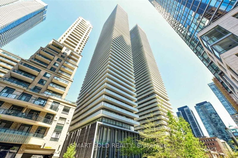 home for lease on 1907-42 Charles Street E