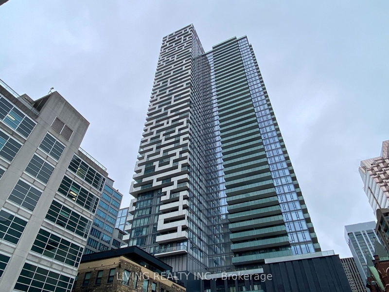 home for lease on 2309-25 Richmond Street E
