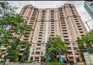 home for sale on 1113-18 Sommerset Way