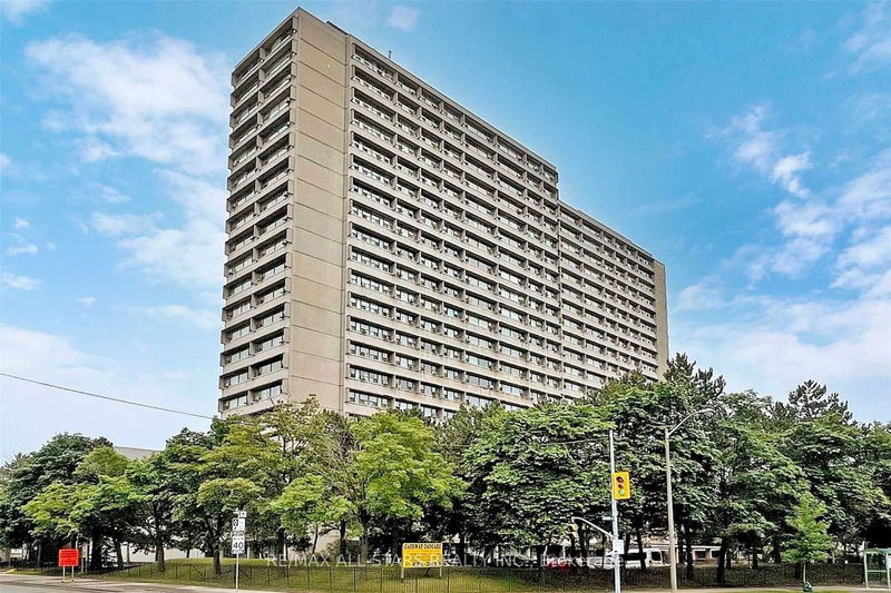 home for sale on 707-100 Leeward Glwy