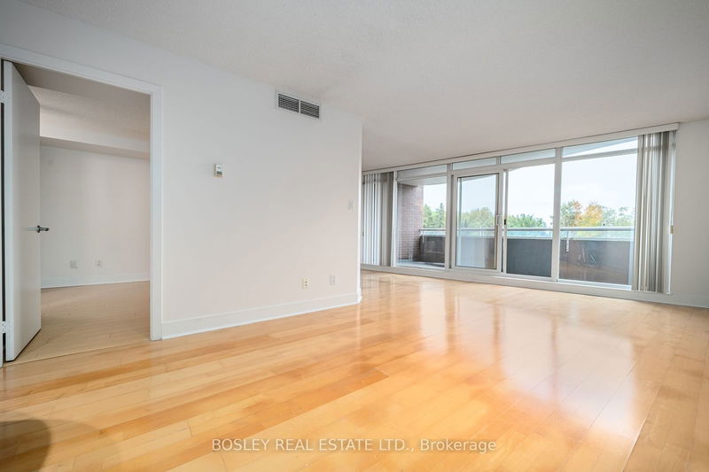  318 - 550 Queens Quay W Toronto, M5V 3M8 | Image 3