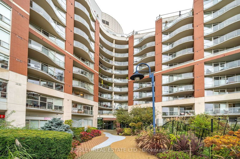  318 - 550 Queens Quay W Toronto, M5V 3M8 | Image 37