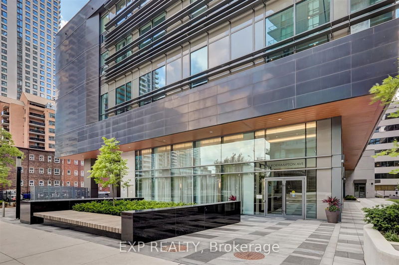 home for sale on 3306-39 Roehampton Avenue