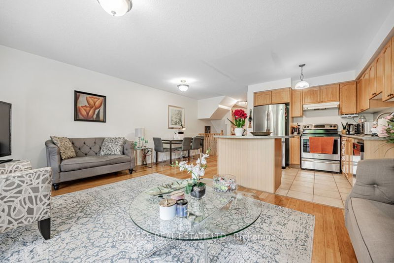 191 Dallimore Circ  Toronto, M3C 4E6 | Image 14