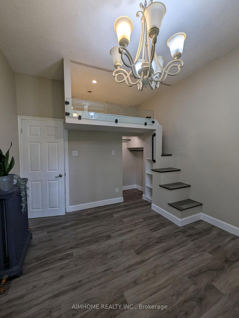 8 - 510 Ontario St, Toronto, M4X 1M7 | Image 2