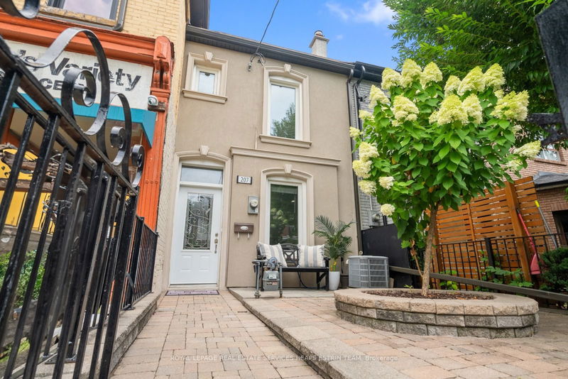 home for sale on 207 Dovercourt Road
