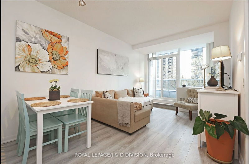 home for sale on 302-4978 Yonge Street