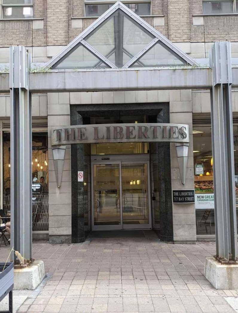 home for lease on 707-717 Bay Street