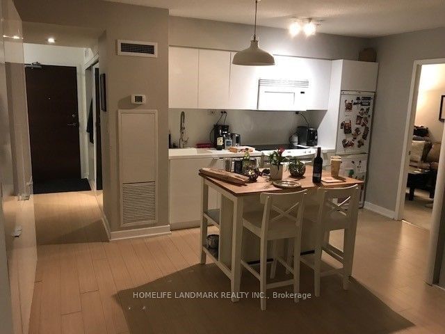 home for lease on 631-15 Iceboat Terrace