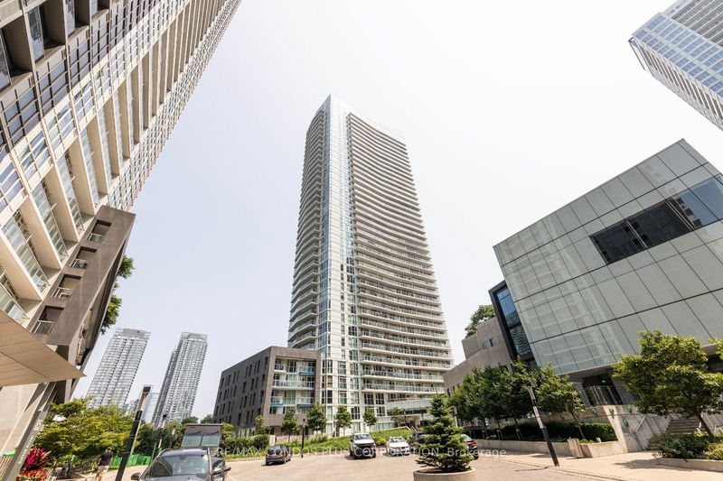 home for lease on 502-75 Queens Wharf Road