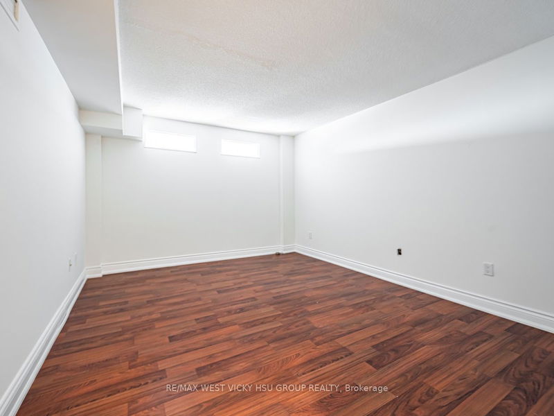  1505 - 130 Carlton St  Toronto, M5A 4K3 | Image 24