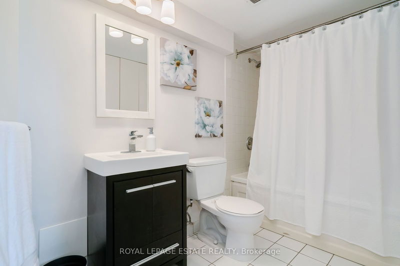  205 - 1055 Bay St  Toronto, M5S 3A3 | Image 10