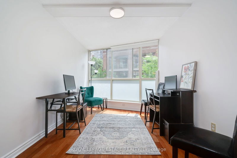  205 - 1055 Bay St  Toronto, M5S 3A3 | Image 12