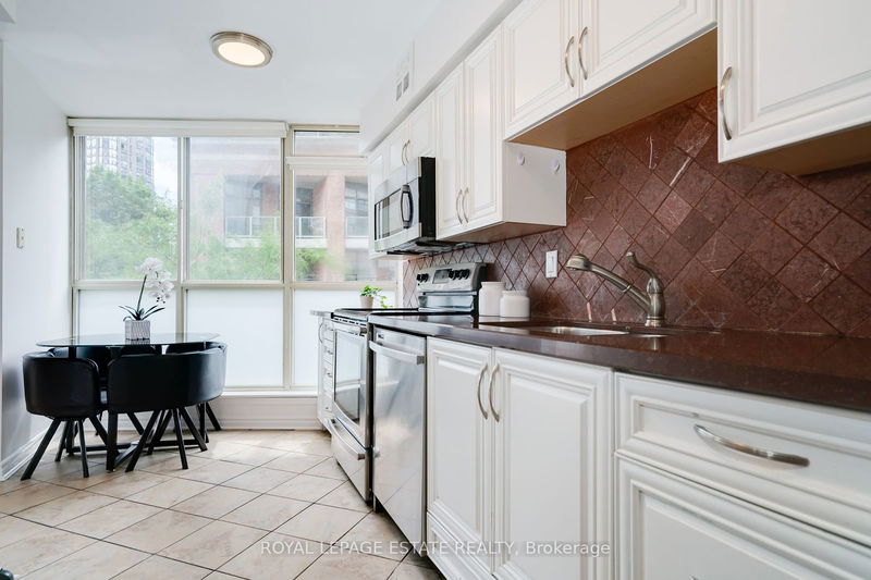  205 - 1055 Bay St  Toronto, M5S 3A3 | Image 6