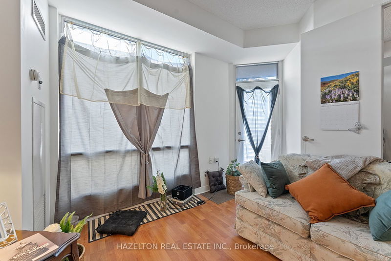  1709 - 85 Bloor St E Toronto, M4W 3Y1 | Image 25