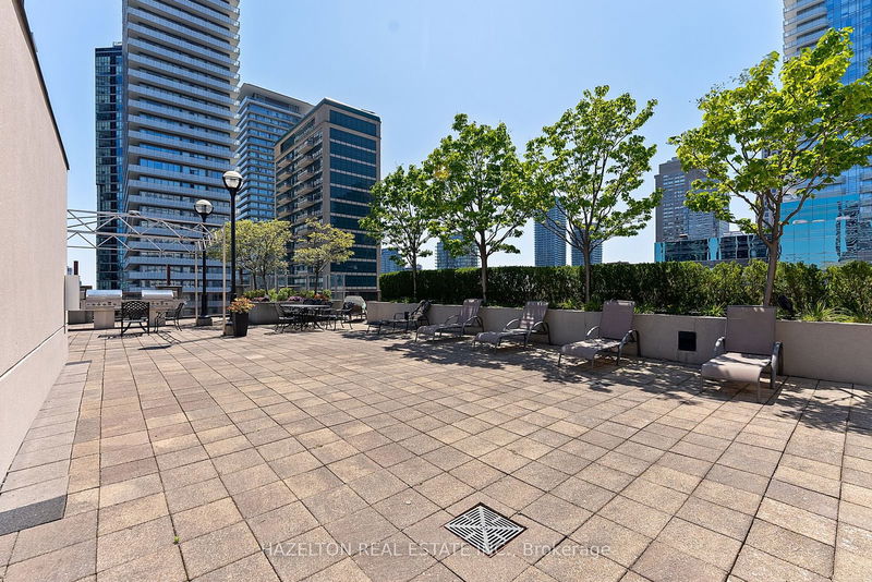  1709 - 85 Bloor St E Toronto, M4W 3Y1 | Image 28