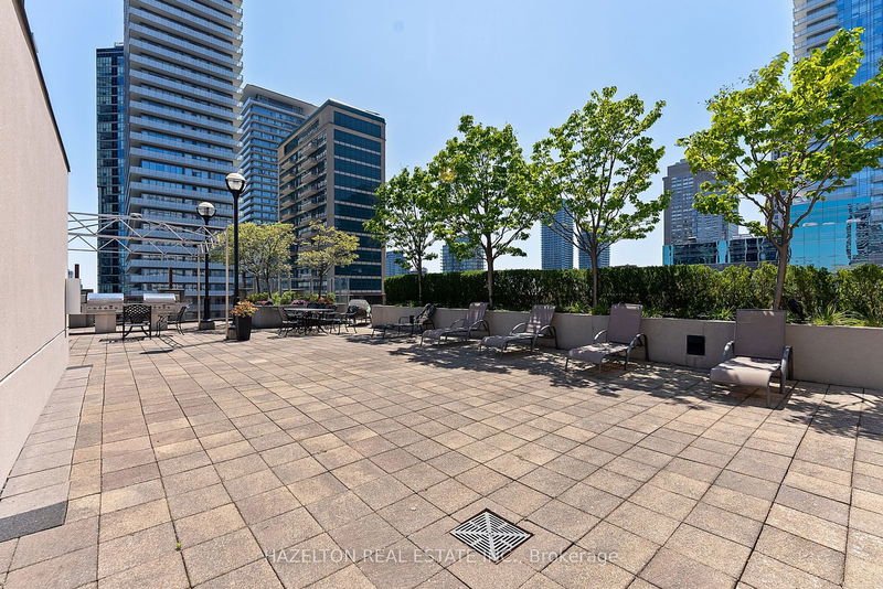  1709 - 85 Bloor St E Toronto, M4W 3Y1 | Image 34