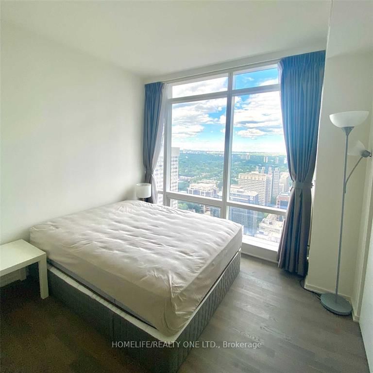 1 Bloor Street E, Unit 3704 - Photo 5